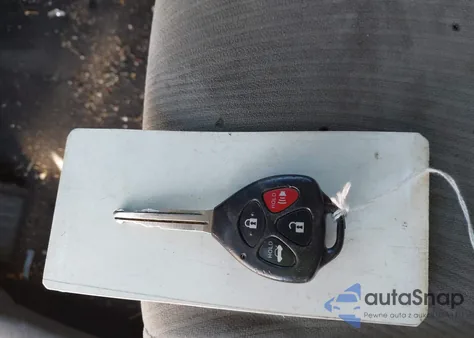 2011 Toyota Corolla Le z USA, uszkodzony, nr VIN 2T1BU4EE4BC625373